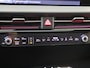 Kia EV6 GT-Line 77.4 kWh | achterbank verwarmd | Apple Carplay/Android Auto | bots herkenning en activatie | cruise control adaptief | electronic climate control | elektrisch glazen schuif-/kanteldak | file assistent | lederen/suede bekleding | lichtmetalen velgen 19" | matrix LED koplampen | navigatiesysteem full map | voorstoelen verwarmd | warmtepomp |