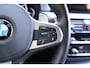 BMW 5-Serie M550i xDrive Executive M-Sport | Merino leder | 20" | Driving Assistent Plus | Comfort stoel met geheugen | Real-Time Traffic information | Zonnerolgordijnen achter | Stoelverwarming voor en achter | Etc.