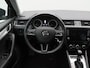 Skoda Octavia Combi 1.5 TSi 150 Pk Automaat Style Business | Stoelverwarming | Trekhaak | Parkeersensoren | Climatronic | Cruise Control | Navigatie | 17 Inch