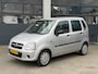Opel Agila 1.0-12V Essentia