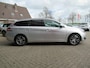 Peugeot 308 SW 1.2 PureTech Allure| Distr.is al verv.| | Clima-Airco | Navigatie | Parkeercamera | Incl. BOVAG Garantie | Keyless Entry | Trekhaak 7P |