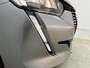 Peugeot 208 Active Pack 100pk | Navigatie | Airco | Cruise Control | Parkeersensoren | Automatisch dimlicht | Apple Carplay / Android Auto | DAB+ radio | Bluetooth | Elektrisch inklapbare spiegels | Multifunctioneel lederen stuurwiel | Donker getint glas |