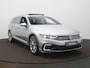 Volkswagen Passat Variant 1.4 TSI PHEV GTE Highline Automaat - 360 camera - Trekhaak - Panoramaschuif-kanteldak - Navigatie - Stoelverwarming