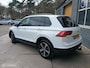 Volkswagen Tiguan 1.4 TSI Led/Camera/trekhaak/Carplay/18 inch