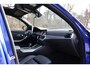BMW 3-Serie Touring 330i xDrive High Executive M-pakket | Pano | HUD | 19" | Laser | Keyless | Hifi | Camera | DAB | Elektr. stoel + mem | Alarm kl.3 | Etc.