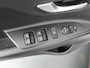 Kia Stonic 1.0 T-GDi DynamicLine - Navigatie - Climate Control - Trekhaak - 17" Lichtmetalen velgen