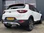 Kia Stonic 1.0 T-GDi DynamicLine - Navigatie - Climate Control - Trekhaak - 17" Lichtmetalen velgen