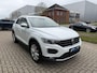 Volkswagen T-Roc 1.5 TSI Sport Trekhaak | Stuur/stoel verw | App connect
