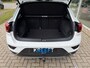 Volkswagen T-Roc 1.5 TSI Sport Trekhaak | Stuur/stoel verw | App connect