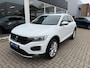 Volkswagen T-Roc 1.5 TSI Sport Trekhaak | Stuur/stoel verw | App connect