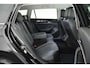 Volkswagen Passat Variant 1.5 eHybrid 204pk Business Trekhaak Camera Leder/Alcantara Stoel+ Stuurverwarming Massage Led Navigatie