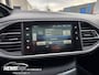 Peugeot 308 SW 1.2 PureTech Blue Lease Premium Pano / Trekhaak / Clima / Cruise / Navi