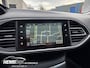 Peugeot 308 SW 1.2 PureTech Blue Lease Premium Pano / Trekhaak / Clima / Cruise / Navi