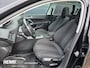 Peugeot 308 SW 1.2 PureTech Blue Lease Premium Pano / Trekhaak / Clima / Cruise / Navi