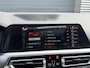 BMW 3-Serie Touring 320i High Executive M-Sport | Panoramadak | Camera | Head-Up Display | DAB | Stoelverwarming | Elektrische Achterklep |