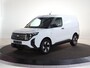 Ford E-Transit Cour. Trend 44 kWh PARKEERSENSOREN V+A, CARPLAY, CRUISE CONTROL, ACHTERUITRIJ CAMERA, 16'' RESERVEWIEL, LED LAADRUIMTEVERLICHTING , LAADVLOERBESCHERMING, RUBBER , TREKHAAK