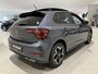 Volkswagen Polo 1.0 TSI R-Line Edition | Fysieke voorraad auto | Panoramisch dak | Stoelverwarming | Draadloos Apple Carplay | Sfeerverlichting | LED Matrix koplampen