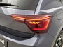 Volkswagen Polo 1.0 TSI R-Line Edition | Fysieke voorraad auto | Panoramisch dak | Stoelverwarming | Draadloos Apple Carplay | Sfeerverlichting | LED Matrix koplampen
