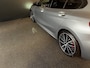 BMW 1-Serie 120i High Executive Edition M Pano/ M stoelen/ Frozen Grey/ 19"/ Stuurverwarming