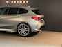 BMW 1-Serie 120i High Executive Edition M Pano/ M stoelen/ Frozen Grey/ 19"/ Stuurverwarming