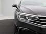 Volkswagen Passat 1.4 TSi 218 Pk PHEV GTE Business | Panoramadak | Camera | Adaptive Cruise | Stoelverwarming | Navigatie | CarPlay | 17 Inch | 73.094 Km !!