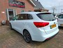 Kia Ceed Cee'd Sportswagon 1.6 GDI BusinessLine. Navi, stuur-/stoelverw, camera, cruise. Dealer onderhouden. Prijs incl. garantie.
