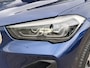 BMW X1 sDrive20i VDL Nedcar Edition Automaat | Schuif- kanteldak | Sportstoelen | Leder | Head-up display | Navigatie | Climate controle | Camera | Elektrische achterklep | LED koplampen | Parkeersensoren