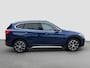 BMW X1 sDrive20i VDL Nedcar Edition Automaat | Schuif- kanteldak | Sportstoelen | Leder | Head-up display | Navigatie | Climate controle | Camera | Elektrische achterklep | LED koplampen | Parkeersensoren