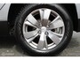 Peugeot 2008 1.2 PureTech Blue Lion 110 pk, Trekhaak, Panorama dak, Pdc, App connect, Navi, Cruise, Airco, 16 Inch Lmv.