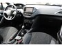 Peugeot 2008 1.2 PureTech Blue Lion 110 pk, Trekhaak, Panorama dak, Pdc, App connect, Navi, Cruise, Airco, 16 Inch Lmv.