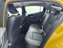 Toyota Prius 2.0 Plug-in Solar Edition | Navigatie | Stoel-/stuurverwarming |  19 inch | Dodehoek detectie | Digitale binnenspiegel | Keyless