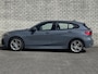 BMW 1-Serie 118i Business Edition | Apple CarPlay / Android Auto | Achteruitrijcamara | M pakket |