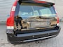 Volvo V70 2.0T Edition Sport / 17" Velgen / Trekhaak afneembaar / Xenon verlichting /