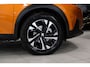 Peugeot 2008 1.2 PureTech GT *UNIEK 18dkm* Orange Metallic/Apple Carplay & Camera