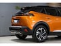 Peugeot 2008 1.2 PureTech GT *UNIEK 18dkm* Orange Metallic/Apple Carplay & Camera