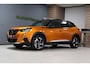 Peugeot 2008 1.2 PureTech GT *UNIEK 18dkm* Orange Metallic/Apple Carplay & Camera