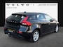 Volvo V40 1.6 T2 Summum / Xenon / 16" Velgen / Stoel verwarming / Voorruit verwarming /