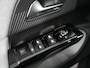 Citroën C5 Aircross Max, (2025-10)|DEMO DEAL|MAX UITVOERING| | 'Extended Ambient Lightning': Uitgebreide sfeerverlichting langs het dashboard, tweeters, voordeurpanelen en onder het Waterfall display, aanpasbaar in 8 kleuren. | 19" lichtmetalen velgen 'Moondust' met 235/55 R19 banden (i.c.m. Elektrisch) | Extra getinte achterste zijruiten en achterruit |DEMO DEAL|