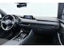 Mazda 3 2.0 e-SkyActiv-G M Hybrid 122 Luxury | Trekhaak | Dealer Ond. | CarPlay | Camera | Head-Up | Stoel-/Stuurverwarming |