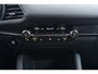 Mazda 3 2.0 e-SkyActiv-G M Hybrid 122 Luxury | Trekhaak | Dealer Ond. | CarPlay | Camera | Head-Up | Stoel-/Stuurverwarming |