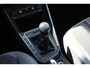 Volkswagen Polo 1.0 TSI 95pk Highline / Navigatie / LM 15 inch / Parkeersensoren V+A / Adaptive cruise / Verwarmb voorstoelen