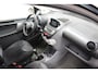 Toyota Aygo 1.0-12V Aspiration Green Navigator | Zeer Luxe | Airco | Lederen bekleding | Navi