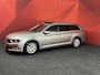 Volkswagen Passat Variant 1.6 TDI Connected Series Plus | Automaat | Adaptive cruise | Pano | Half leder
