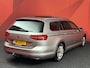 Volkswagen Passat Variant 1.6 TDI Connected Series Plus | Automaat | Adaptive cruise | Pano | Half leder