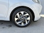 Hyundai i10 1.0 Comfort Smart 5-zits Automaat / Fabrieksgarantie t/m 06-2029 / Dealer onderhouden / Stuur- en stoelverwarming / Navigatie / Apple Carplay Android / Camera / 15" LM wielen & All Season banden /
