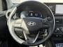 Hyundai i10 1.0 Comfort Smart 5-zits Automaat / Fabrieksgarantie t/m 06-2029 / Dealer onderhouden / Stuur- en stoelverwarming / Navigatie / Apple Carplay Android / Camera / 15" LM wielen & All Season banden /