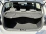 Hyundai i10 1.0 Comfort Smart 5-zits Automaat / Fabrieksgarantie t/m 06-2029 / Dealer onderhouden / Stuur- en stoelverwarming / Navigatie / Apple Carplay Android / Camera / 15" LM wielen & All Season banden /