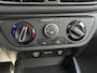 Hyundai i10 1.0 Comfort Smart 5-zits Automaat / Fabrieksgarantie t/m 06-2029 / Dealer onderhouden / Stuur- en stoelverwarming / Navigatie / Apple Carplay Android / Camera / 15" LM wielen & All Season banden /