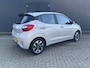 Hyundai i10 1.0 Comfort Smart 5-zits Automaat / Fabrieksgarantie t/m 06-2029 / Dealer onderhouden / Stuur- en stoelverwarming / Navigatie / Apple Carplay Android / Camera / 15" LM wielen & All Season banden /