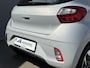 Hyundai i10 1.0 Comfort Smart 5-zits Automaat / Fabrieksgarantie t/m 06-2029 / Dealer onderhouden / Stuur- en stoelverwarming / Navigatie / Apple Carplay Android / Camera / 15" LM wielen & All Season banden /
